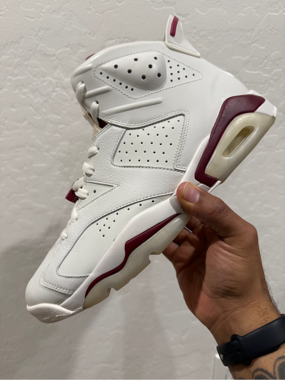 Jordan 6 Retro Maroon (2015) Size 13M Super Clean With OG Box